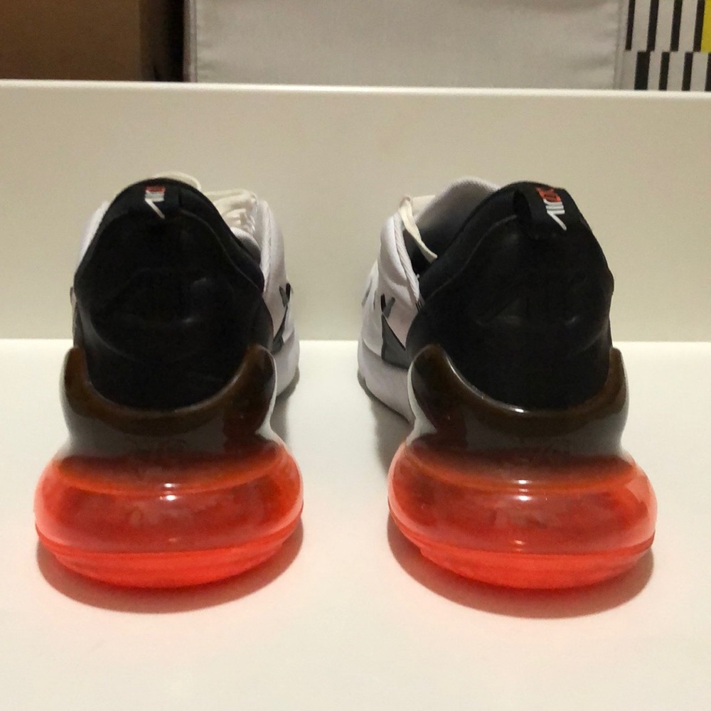 Nike Air Max 270 - Picture 5 of 8